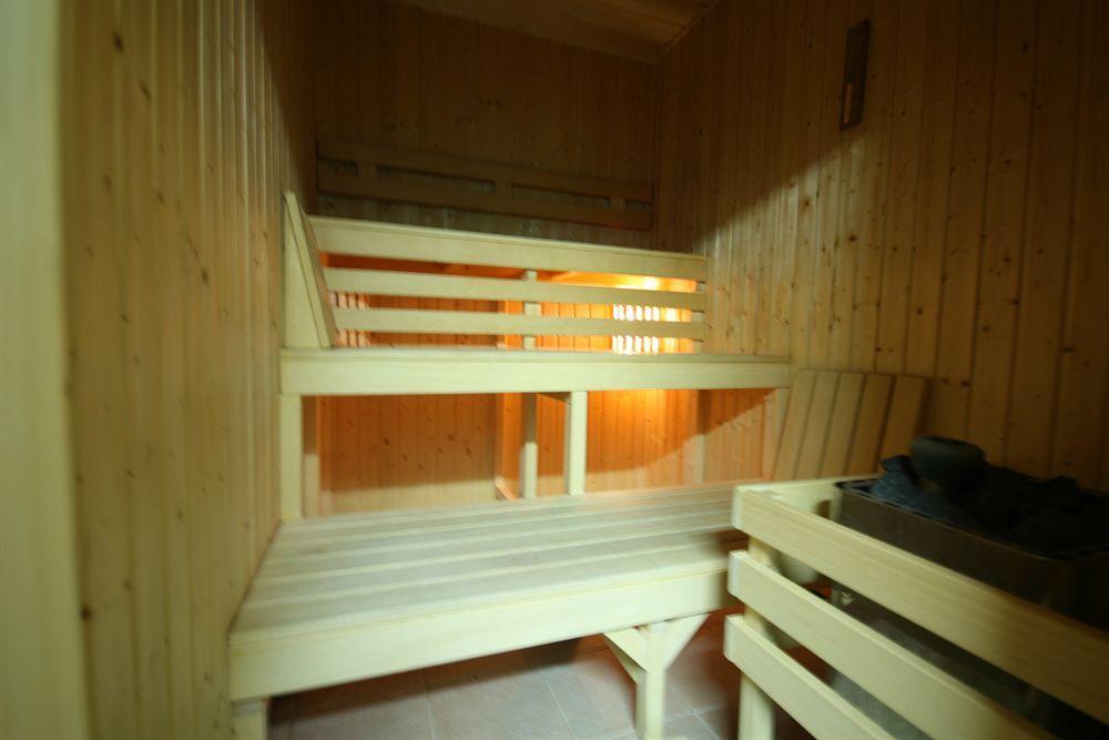 Lucka Residence Варшава Екстериор снимка