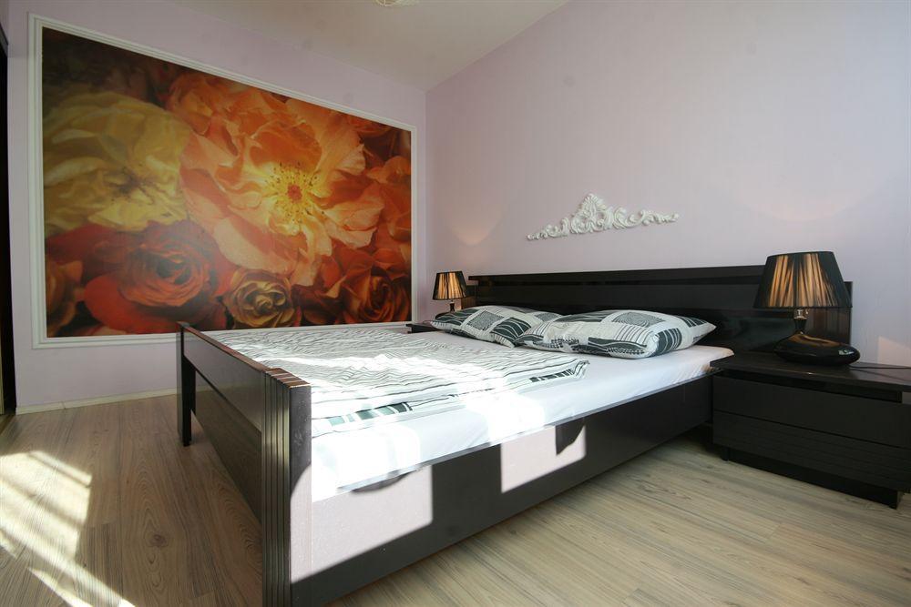 Lucka Residence Варшава Екстериор снимка