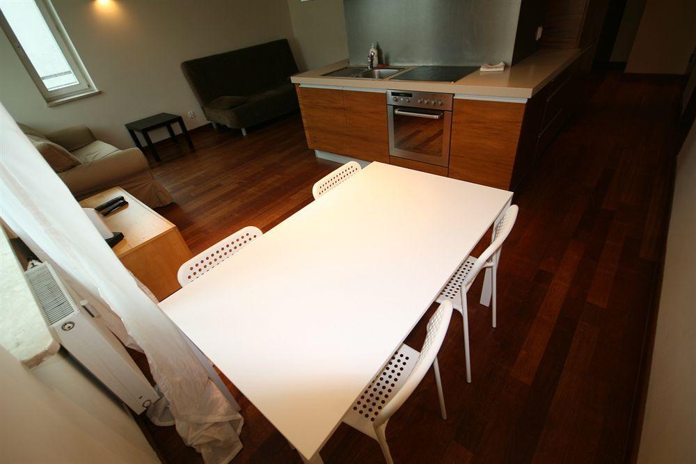 Lucka Residence Варшава Екстериор снимка